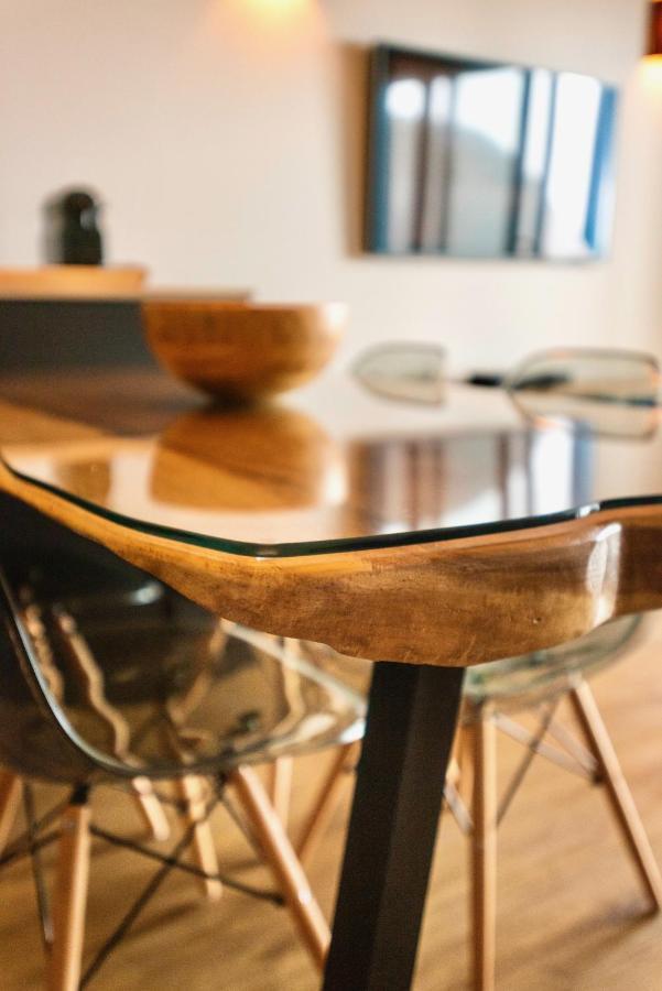 Lances Beach Penthouses タリファ エクステリア 写真