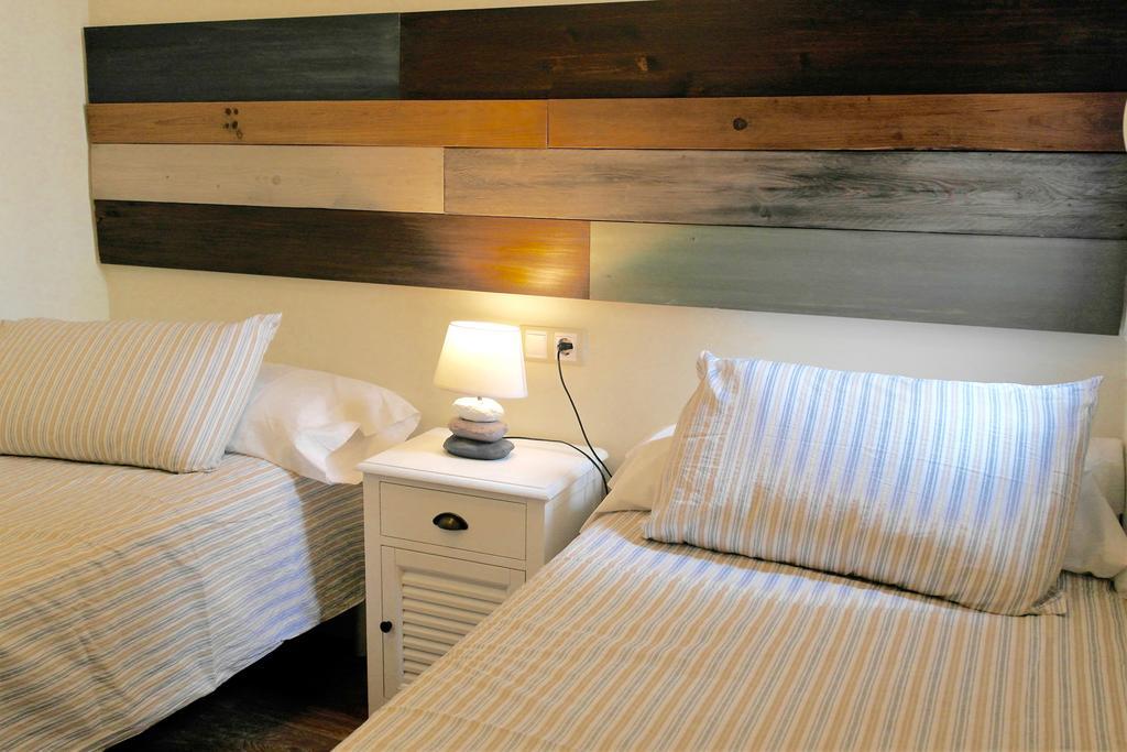 Lances Beach Penthouses タリファ エクステリア 写真