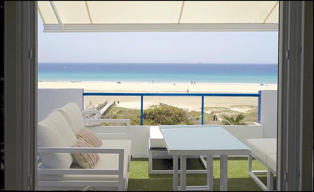 Lances Beach Penthouses タリファ エクステリア 写真