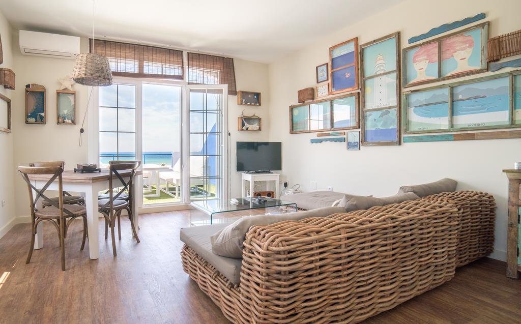 Lances Beach Penthouses タリファ エクステリア 写真