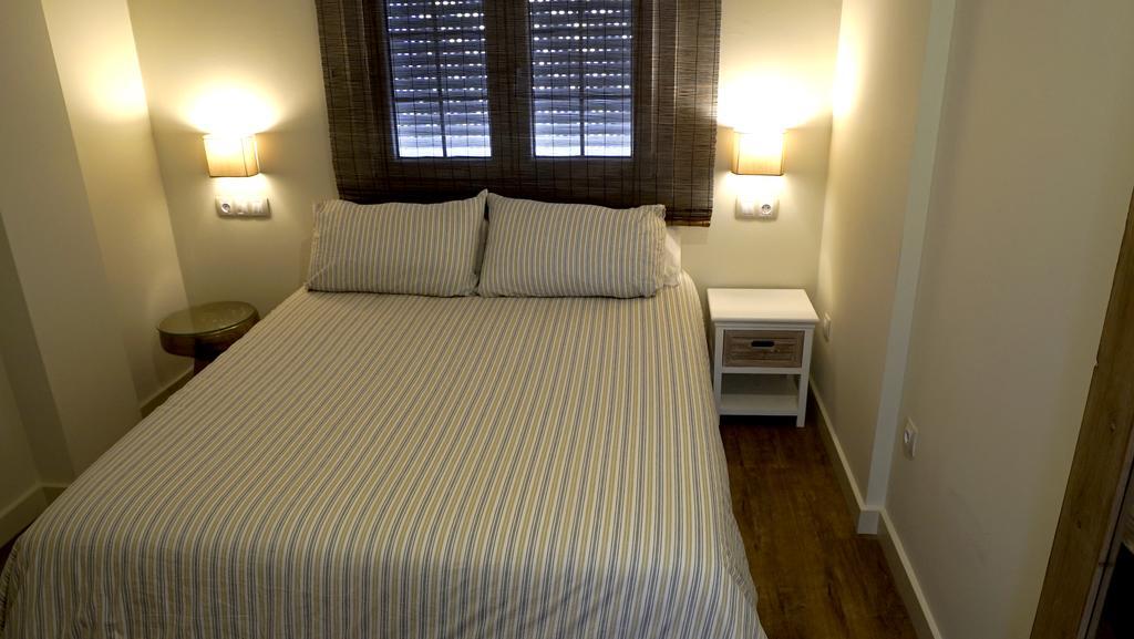 Lances Beach Penthouses タリファ エクステリア 写真