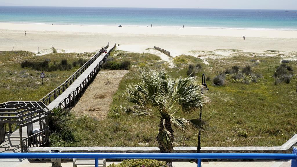 Lances Beach Penthouses タリファ エクステリア 写真