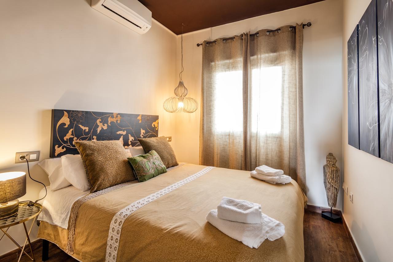 Lances Beach Penthouses タリファ エクステリア 写真