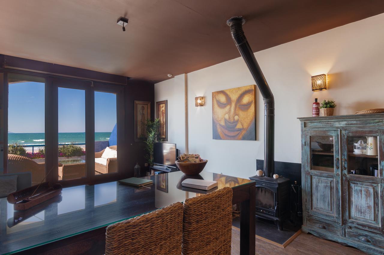 Lances Beach Penthouses タリファ エクステリア 写真
