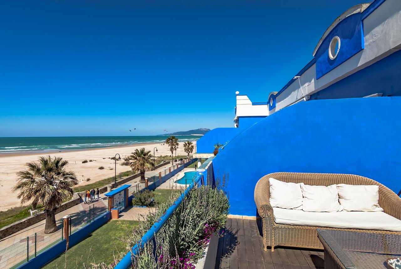 Lances Beach Penthouses タリファ エクステリア 写真