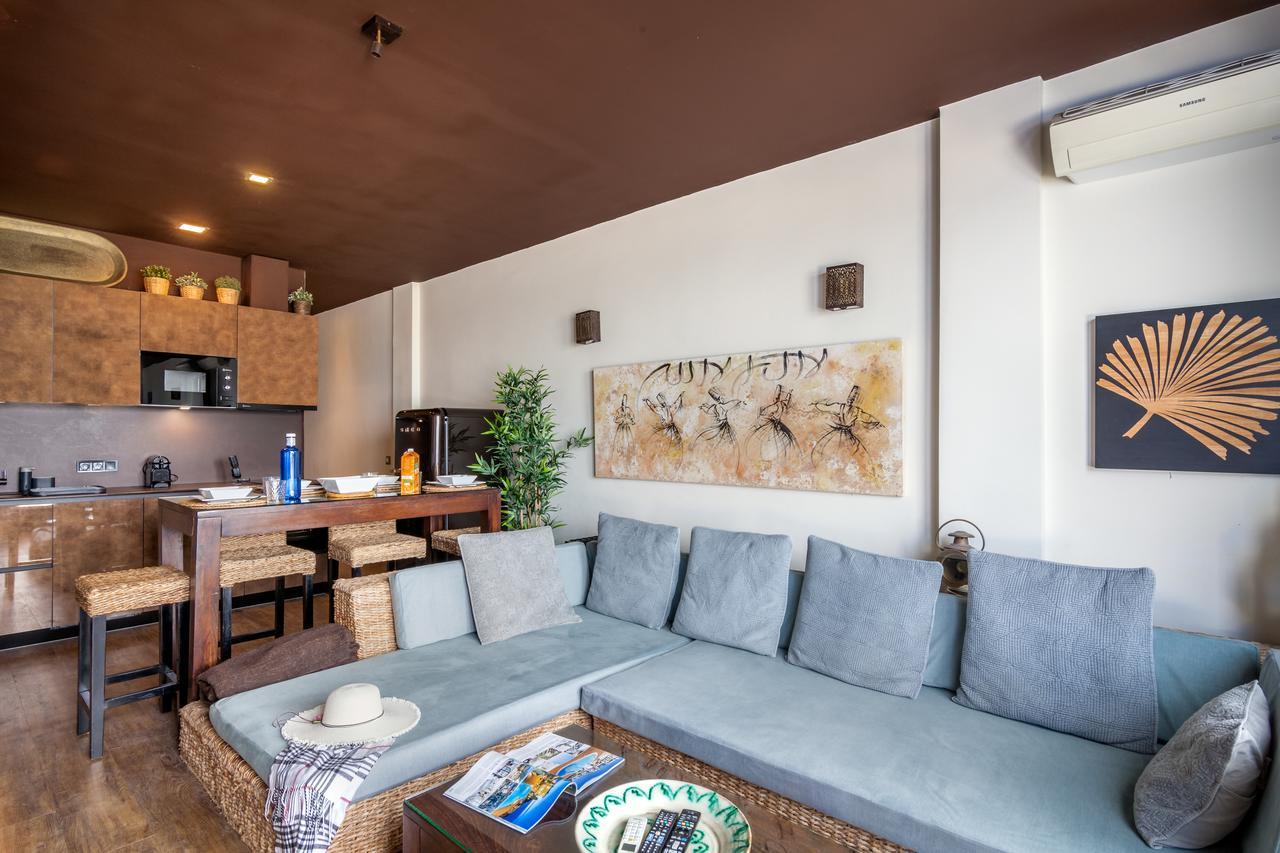 Lances Beach Penthouses タリファ エクステリア 写真